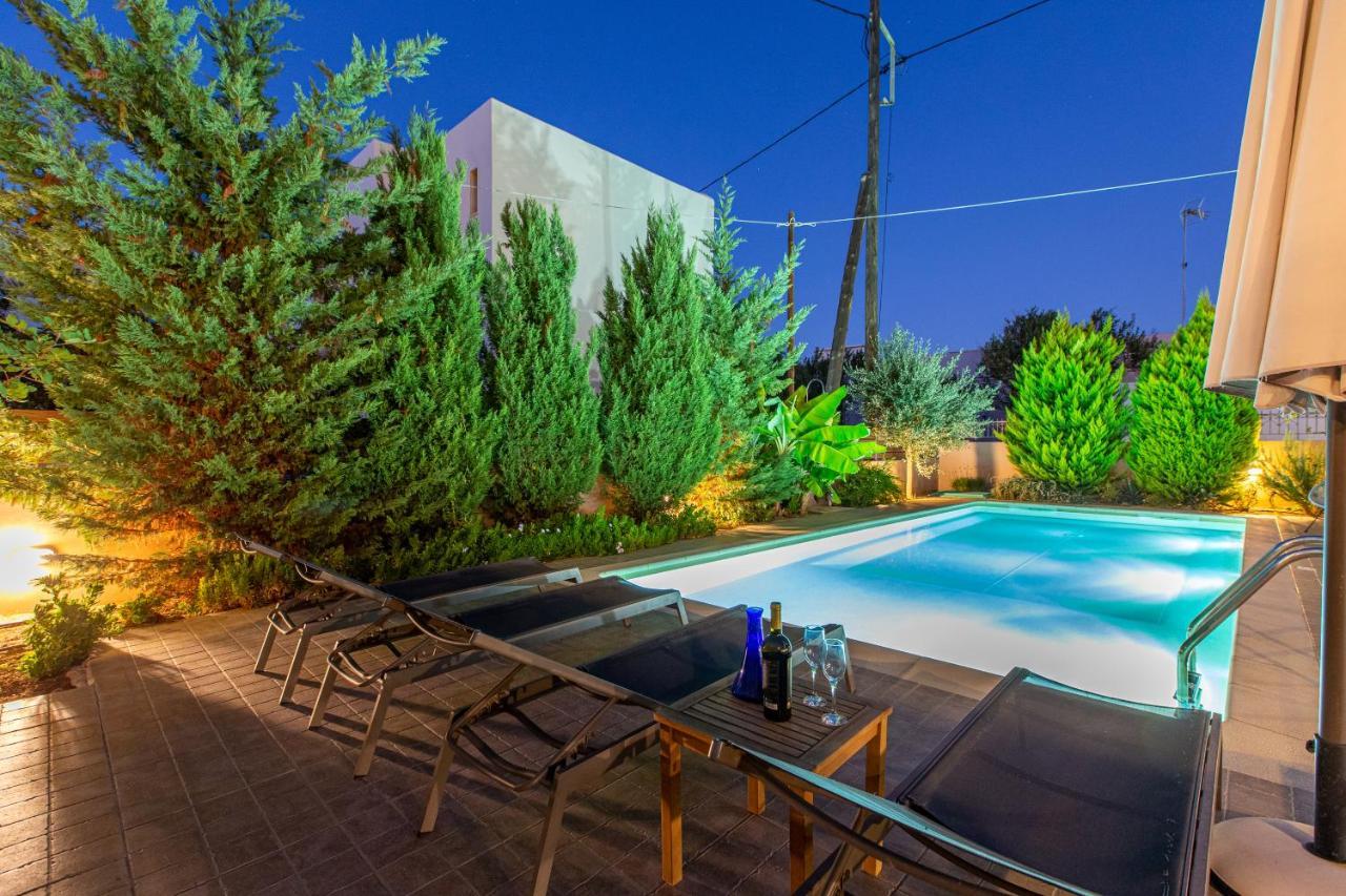 Villa Rea'S Sea House Kato Galatas Exterior foto